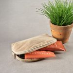 Trousse de toilette beige personnalisable