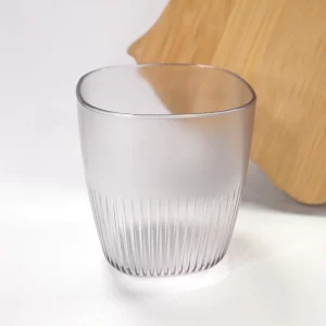 Verre transparent personnalisé